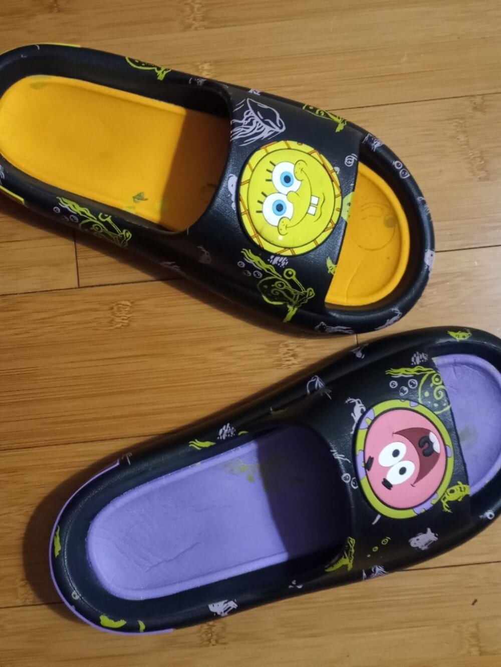 SpongeBob SquarePants Men's Slide Sandals